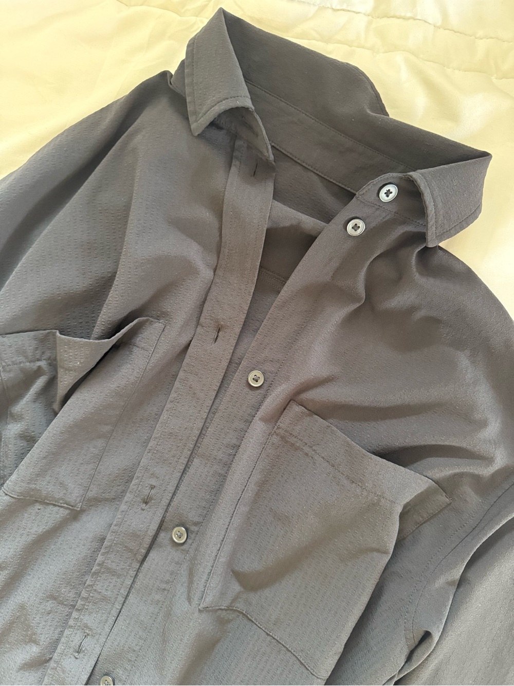 ALO Yoga Women's Black Lightweight Shirt Jacket - Picture 2 of 5